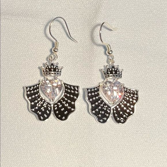 Eternal Love Series Earrings- Silver 2 - Picture 1 of 5